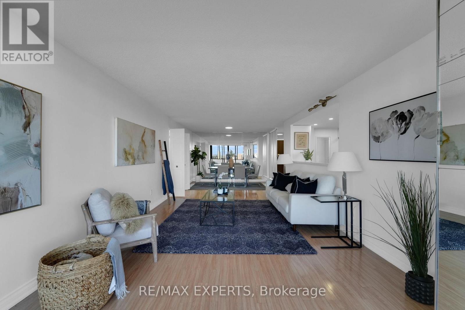1811 - 2350 Bridletowne Circle, Toronto (L'amoreaux), Ontario  M1W 3E6 - Photo 11 - E12465656