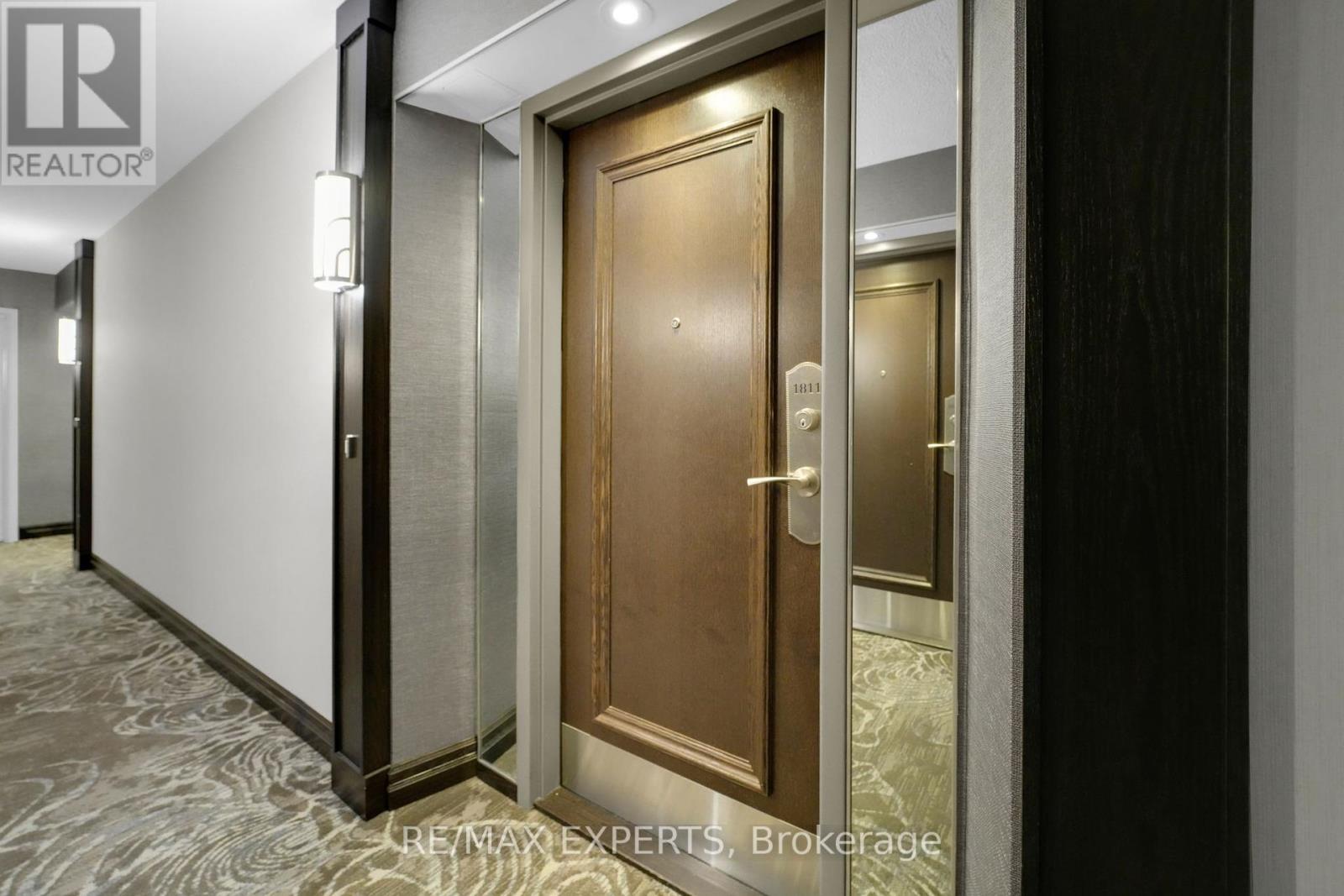 1811 - 2350 Bridletowne Circle, Toronto (L'amoreaux), Ontario  M1W 3E6 - Photo 2 - E12465656