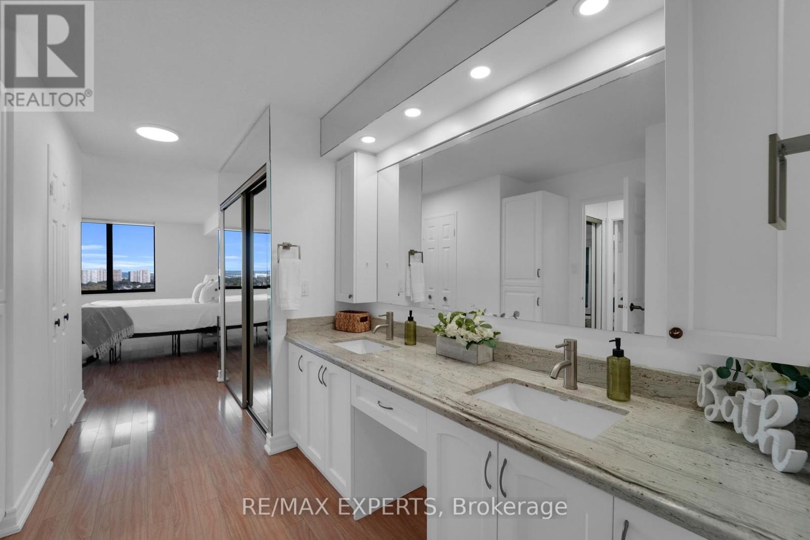 1811 - 2350 Bridletowne Circle, Toronto (L'amoreaux), Ontario  M1W 3E6 - Photo 21 - E12465656