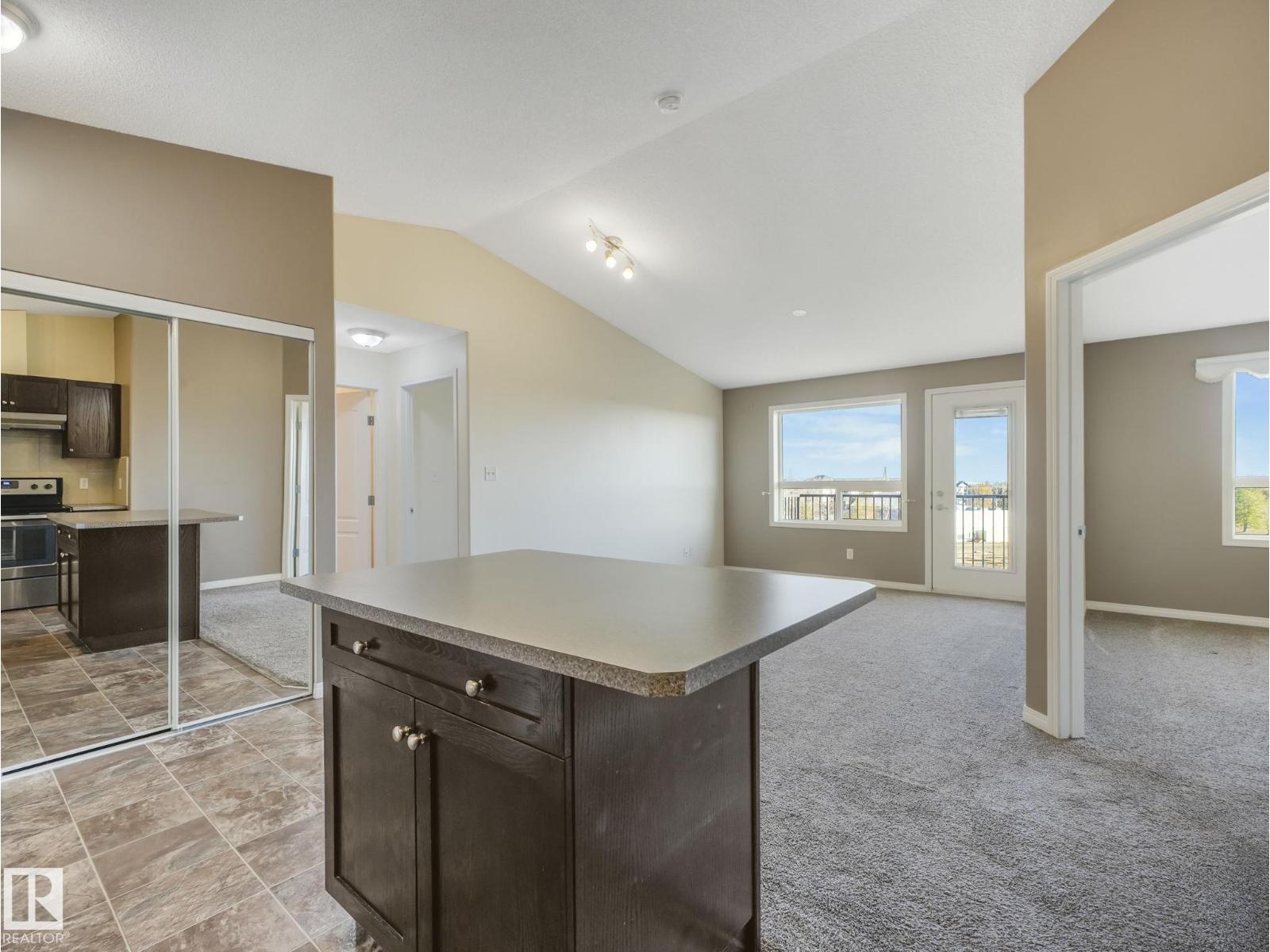 #423 1520 Hammond Gate Nw, Edmonton, Alberta  T6M 0J4 - Photo 1 - E4462313