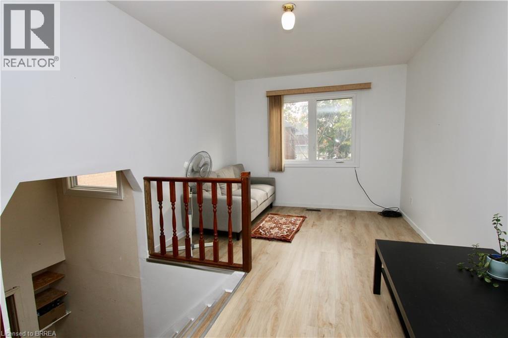179 Market Street Unit# Upper, Brantford, Ontario  N3T 3A6 - Photo 5 - 40779654
