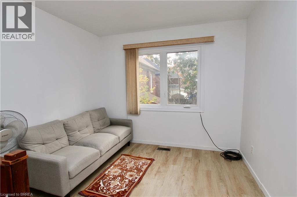 179 Market Street Unit# Upper, Brantford, Ontario  N3T 3A6 - Photo 6 - 40779654