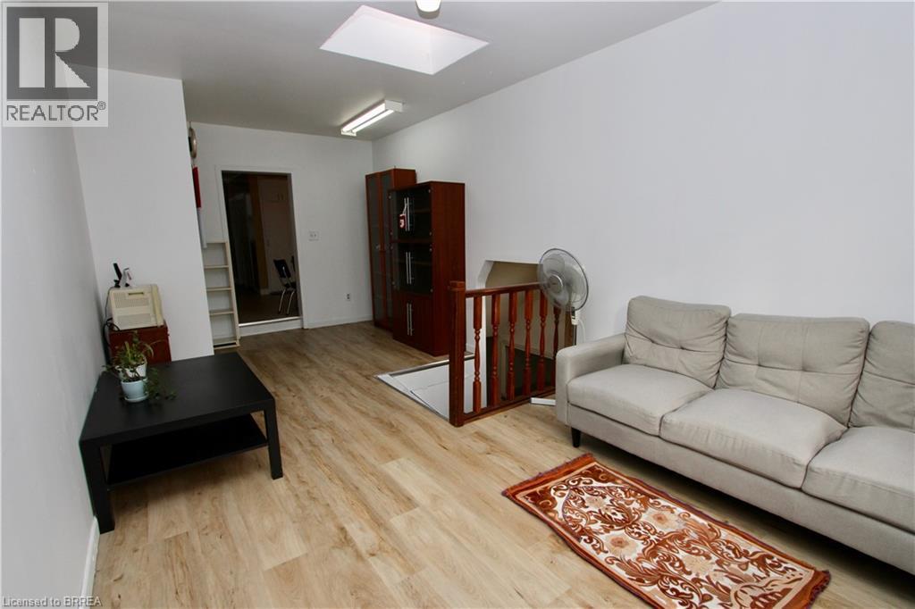 179 Market Street Unit# Upper, Brantford, Ontario  N3T 3A6 - Photo 7 - 40779654