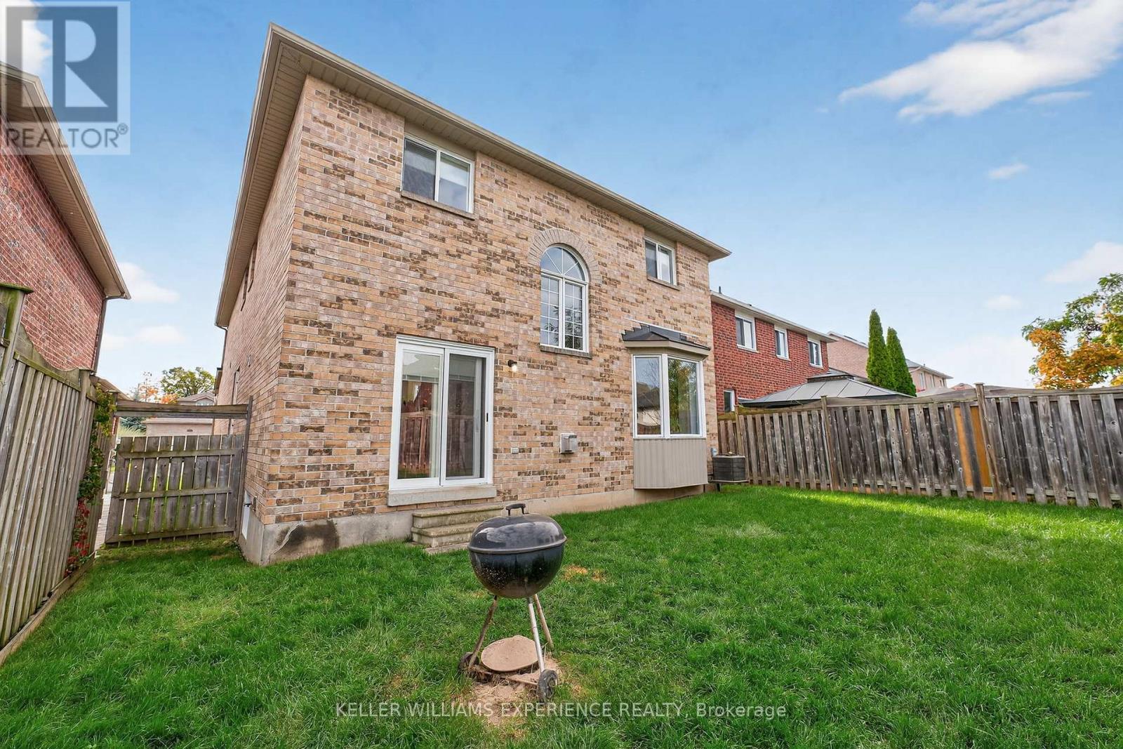 124 Tunbridge Road, Barrie, Ontario  L4M 6T1 - Photo 45 - S12461938