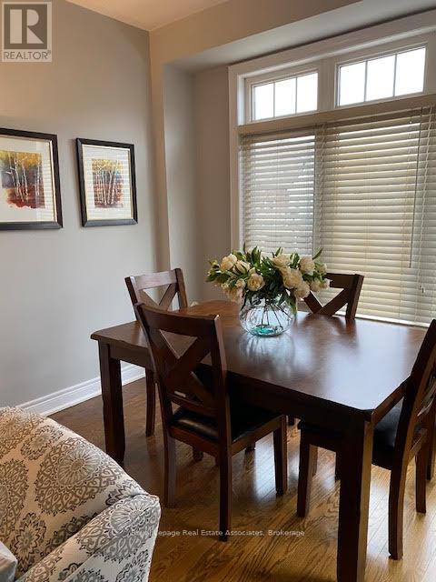 2022 Lakeshore Road W, Mississauga, Ontario  L5J 1J8 - Photo 11 - W12412403