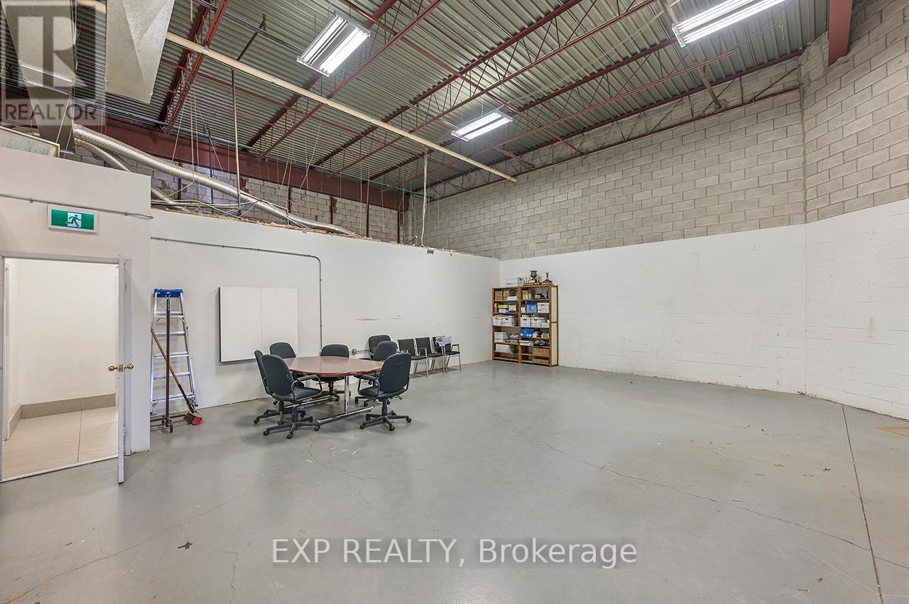 17 - 5775 Atlantic Drive, Mississauga, Ontario  L4W 4P3 - Photo 13 - W12463954