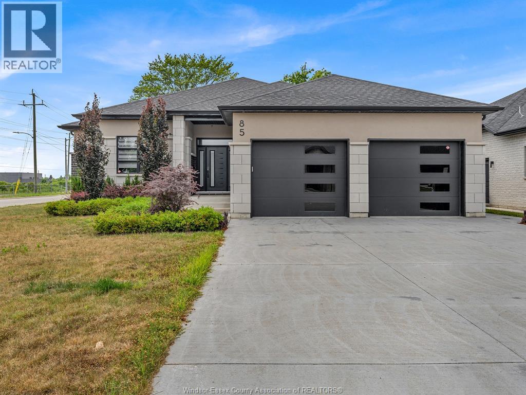 MLS# 25026321: 85 OLIVE DRIVE, Leamington, Canada