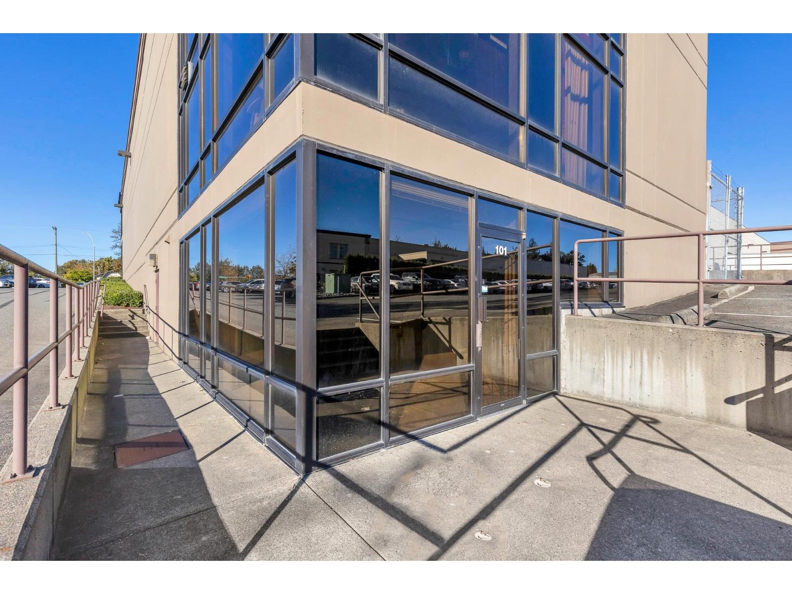 100 2480 Mt Lehman Road, Abbotsford, British Columbia  V2T 6W3 - Photo 4 - C8072542