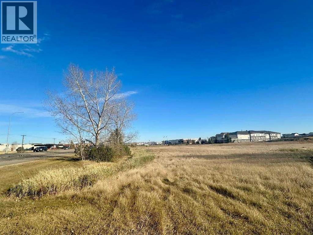7405 48 Avenue, Camrose, Alberta  T4V 2T4 - Photo 3 - A2264847