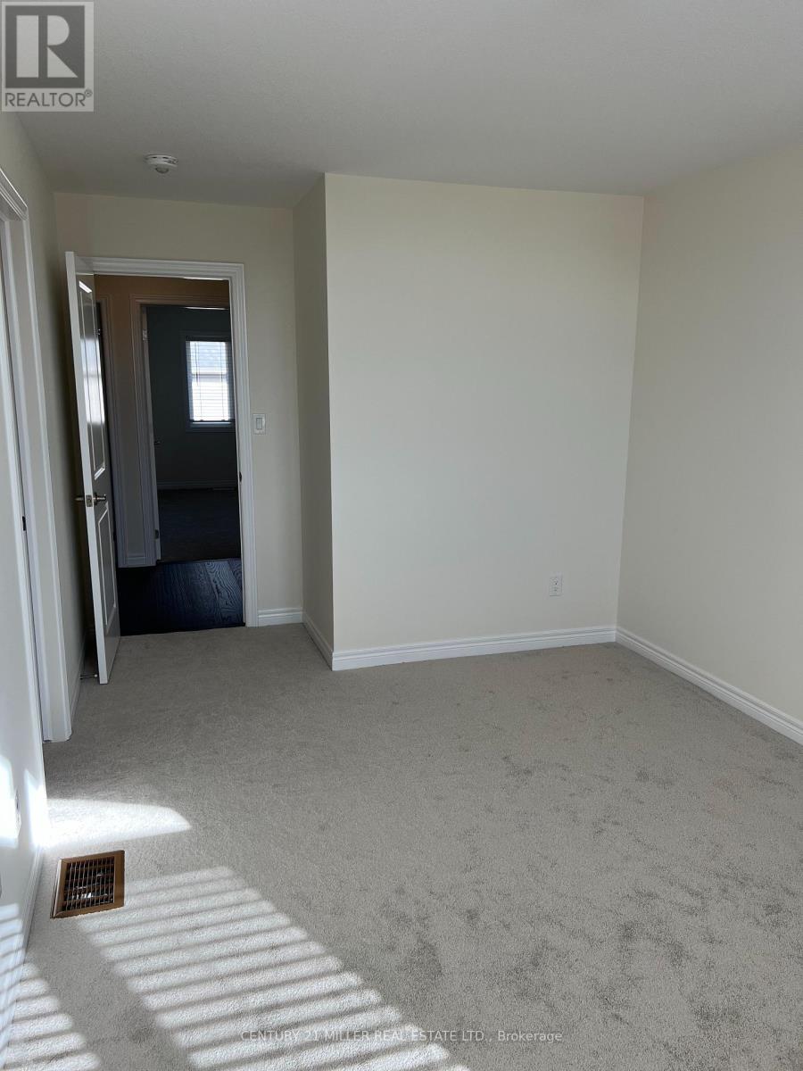 39 Mia Drive, Hamilton, Ontario  L9B 0K1 - Photo 41 - X12465792
