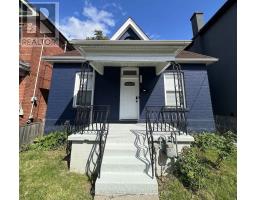 44 MADISON AVENUE, Hamilton, Ontario