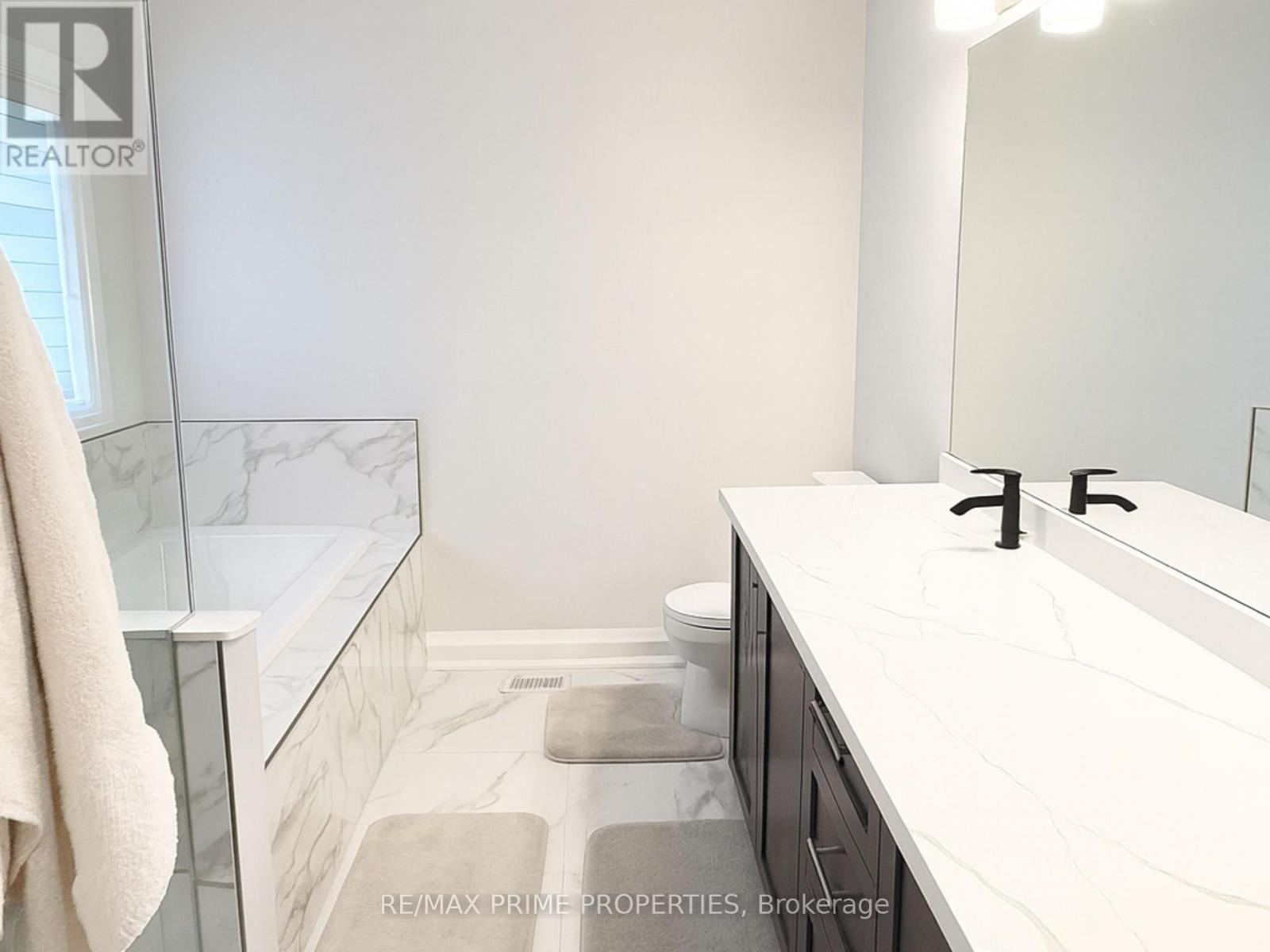 9337 White Oak Avenue, Niagara Falls, Ontario  L2G 3R6 - Photo 22 - X12465822