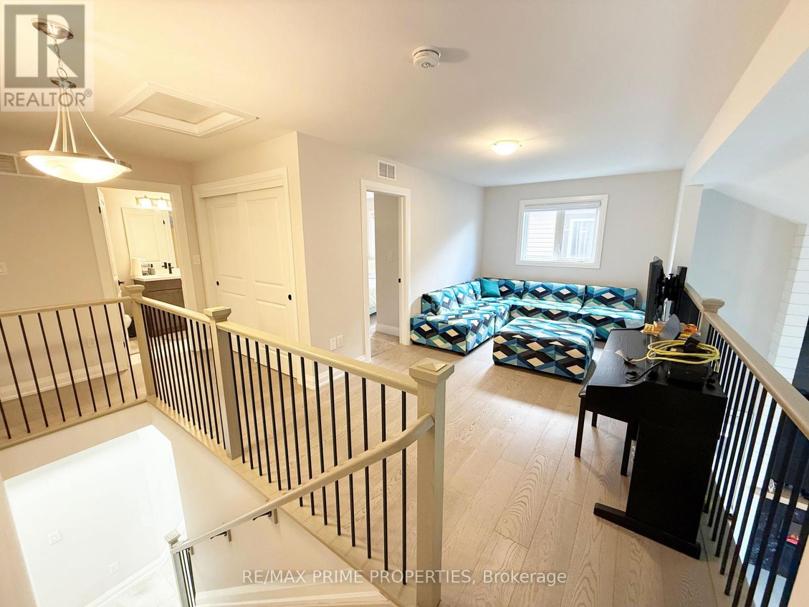 9337 White Oak Avenue, Niagara Falls, Ontario  L2G 3R6 - Photo 27 - X12465822