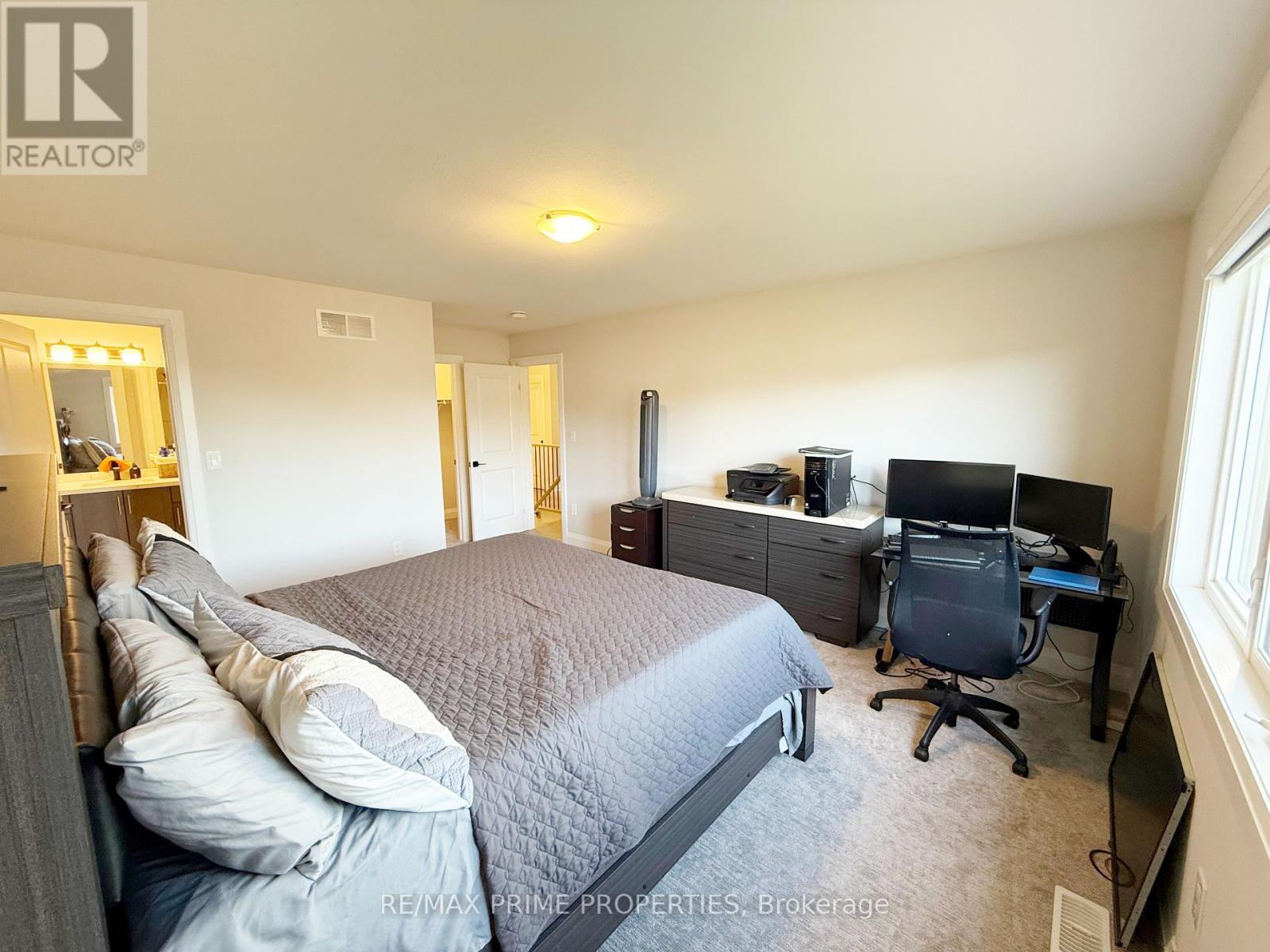 9337 White Oak Avenue, Niagara Falls, Ontario  L2G 3R6 - Photo 30 - X12465822