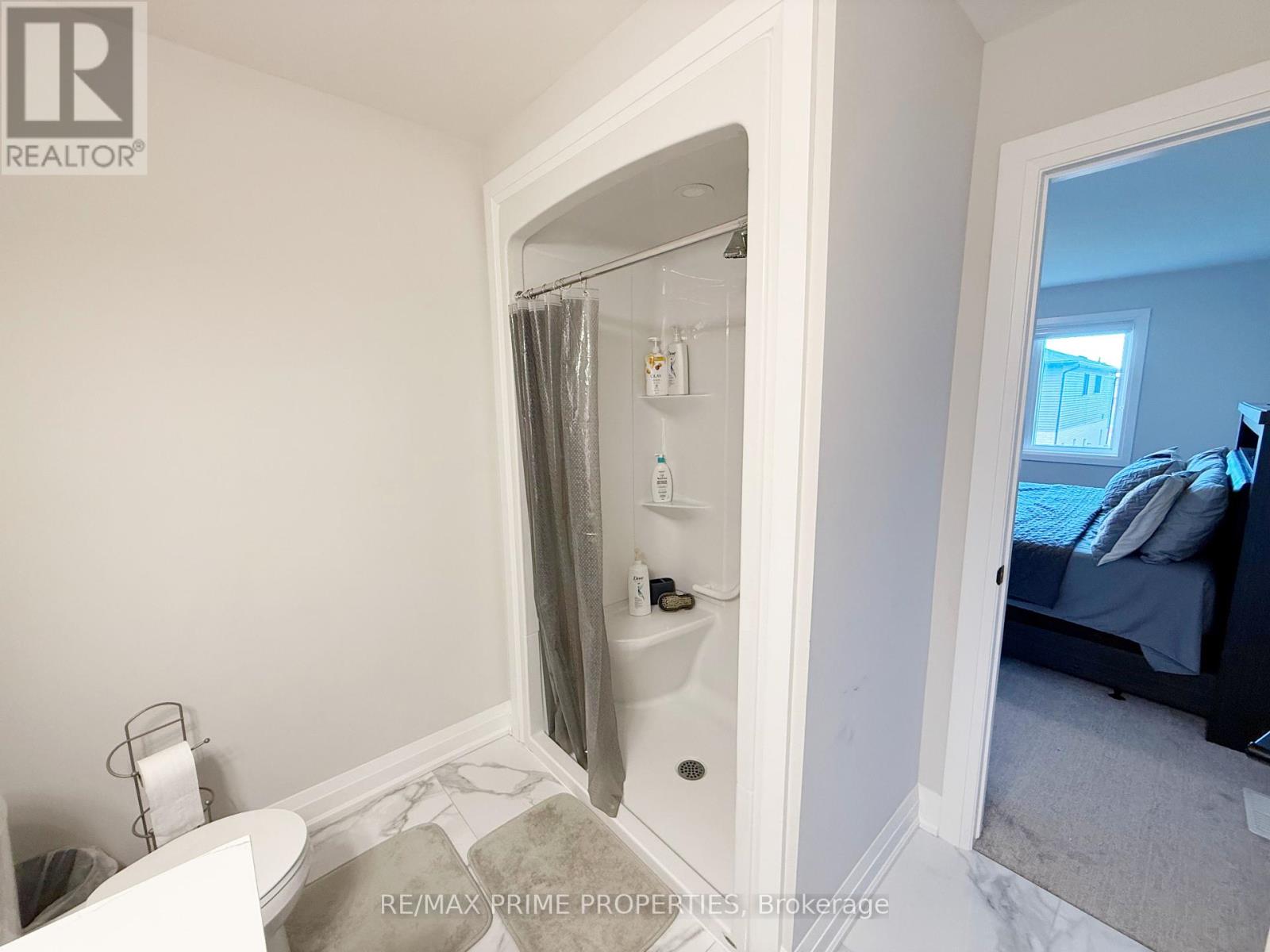 9337 White Oak Avenue, Niagara Falls, Ontario  L2G 3R6 - Photo 32 - X12465822