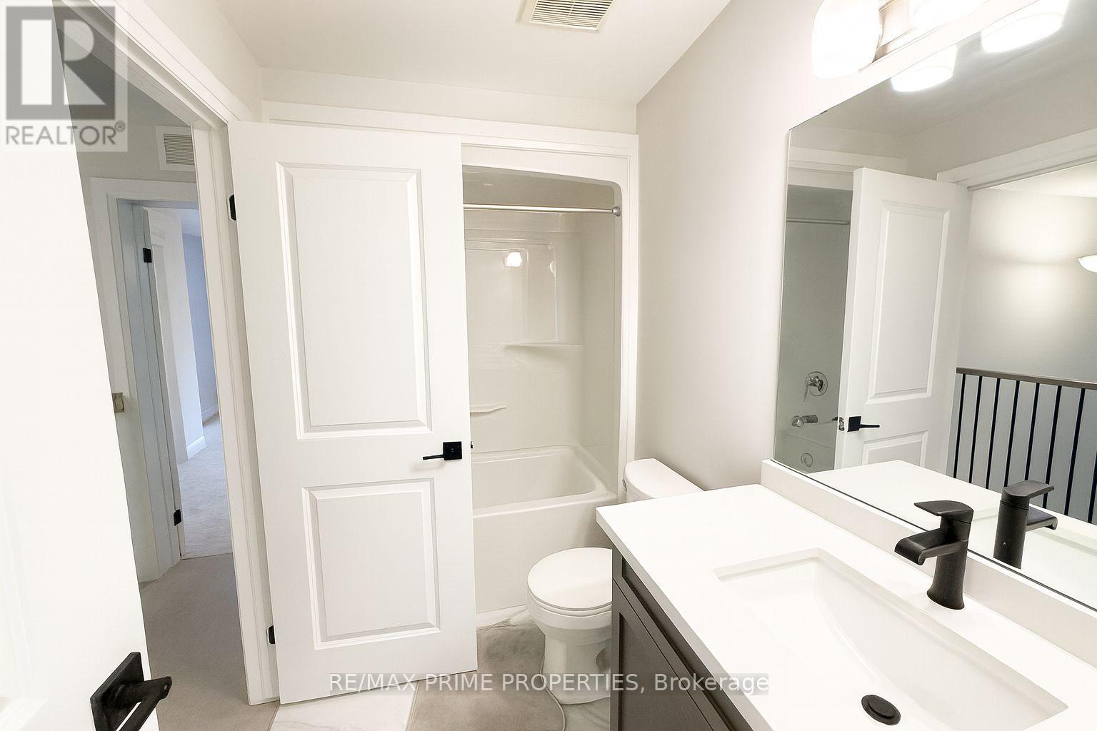 9337 White Oak Avenue, Niagara Falls, Ontario  L2G 3R6 - Photo 36 - X12465822