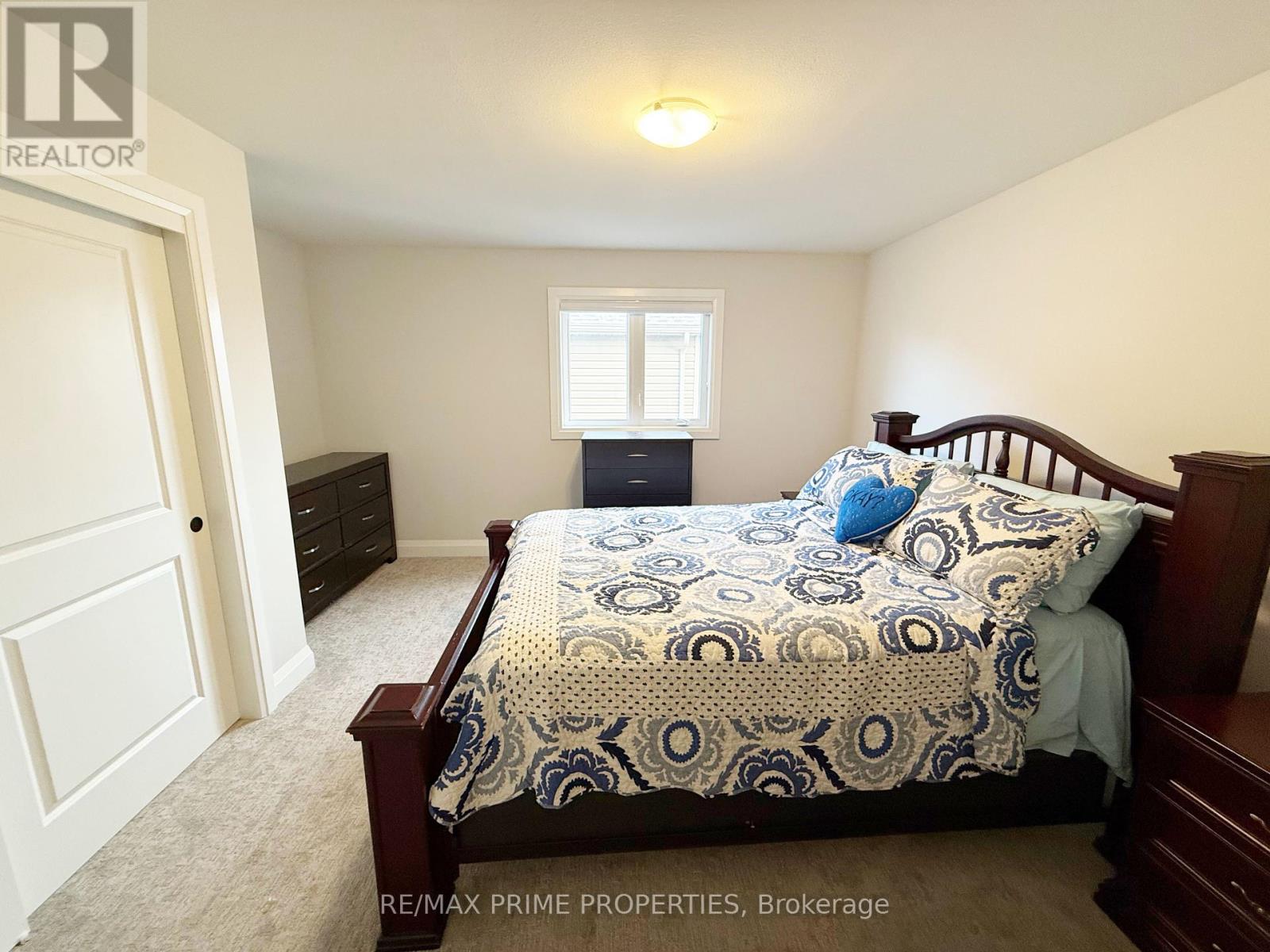 9337 White Oak Avenue, Niagara Falls, Ontario  L2G 3R6 - Photo 38 - X12465822