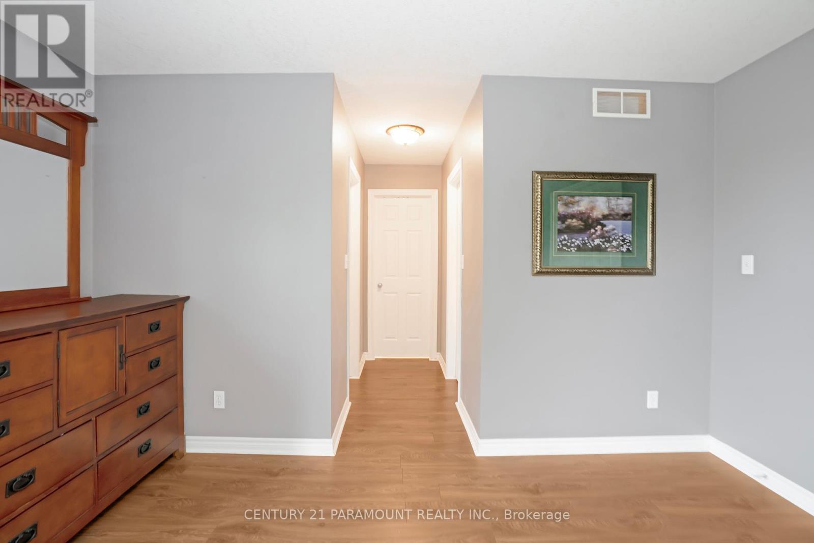 109 Hampson Crescent, Guelph/eramosa, Ontario  N0B 2K0 - Photo 19 - X12465824