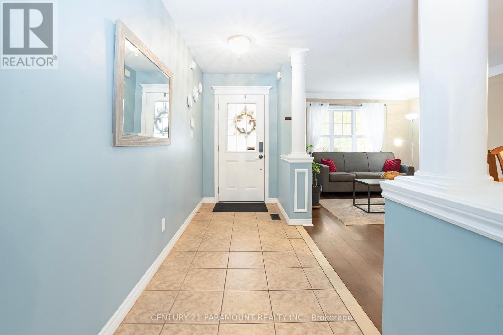 109 Hampson Crescent, Guelph/eramosa, Ontario  N0B 2K0 - Photo 3 - X12465824