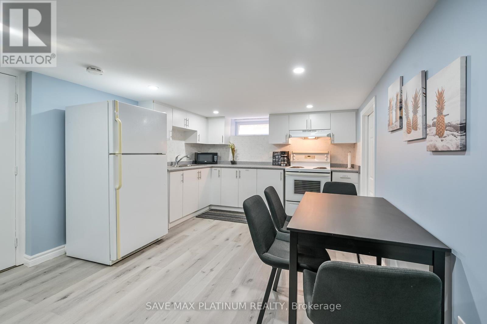 18 Gardenia Court, Hamilton, Ontario  L8K 3X6 - Photo 42 - X12465838