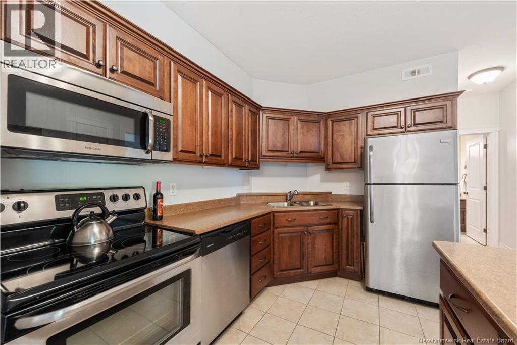 65 Diamond Head Unit# 112, Moncton, New Brunswick  E1G 0V6 - Photo 8 - NB128452