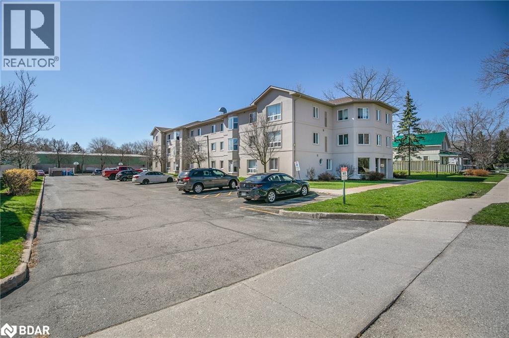 107 Bond Street Unit# 303, Orillia, Ontario  L3V 1J7 - Photo 2 - 40779727