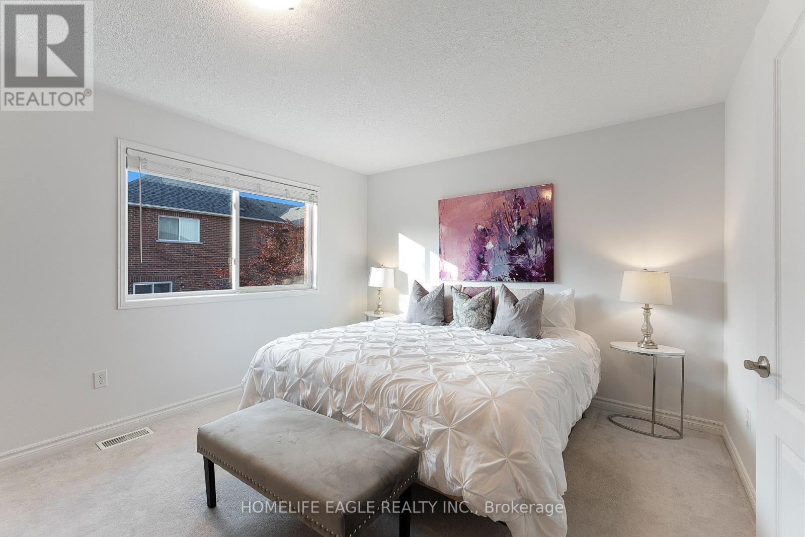 90 Barnwood Drive, Richmond Hill, Ontario  L4E 5A2 - Photo 23 - N12395217