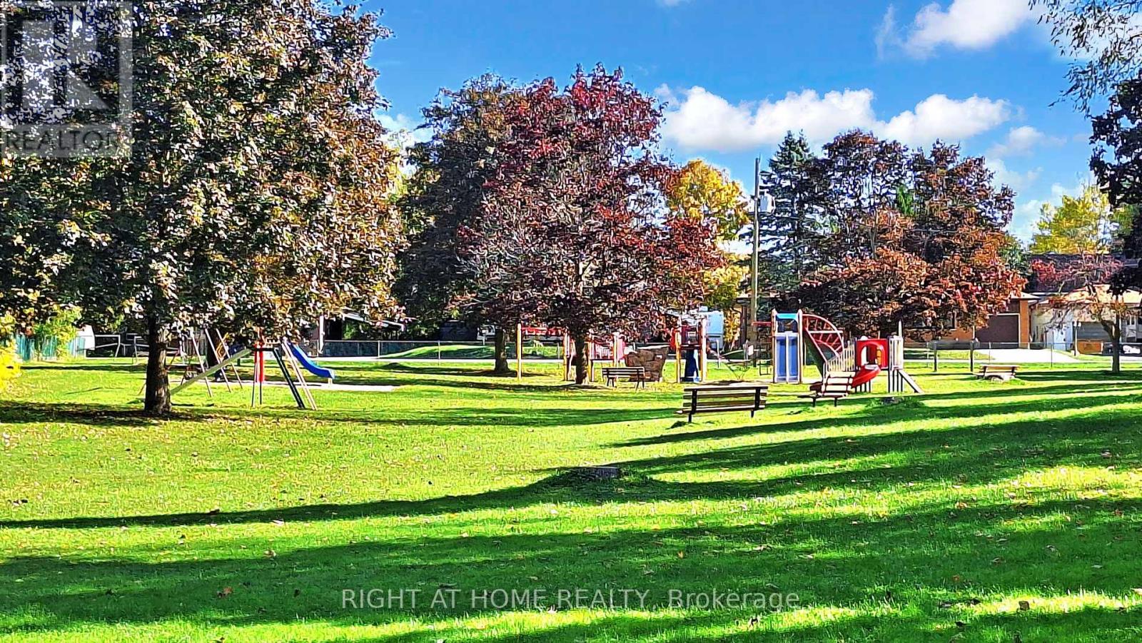 5 Glendale Avenue, Essa (Thornton), Ontario  L0L 2N0 - Photo 50 - N12465428