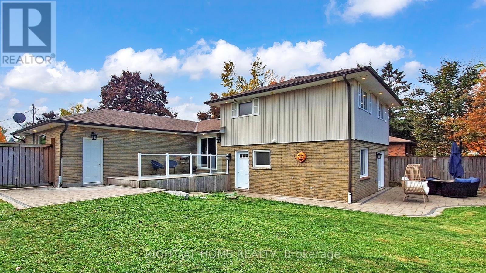 5 Glendale Avenue, Essa, Ontario  L0L 2N0 - Photo 41 - N12465428