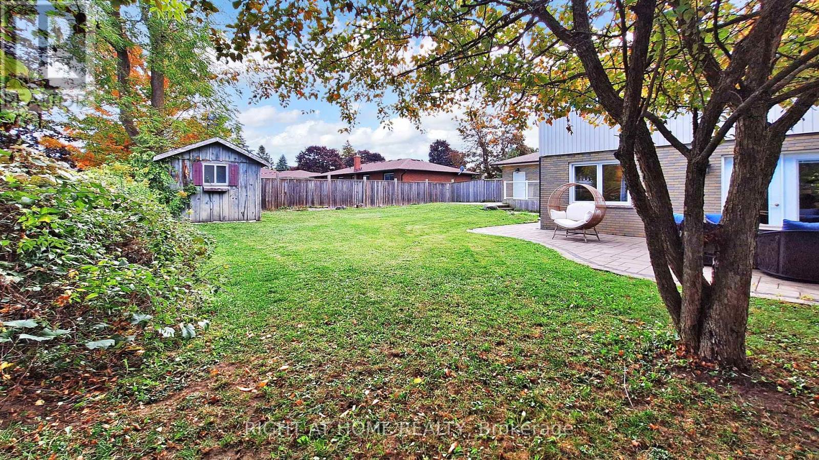 5 Glendale Avenue, Essa, Ontario  L0L 2N0 - Photo 45 - N12465428