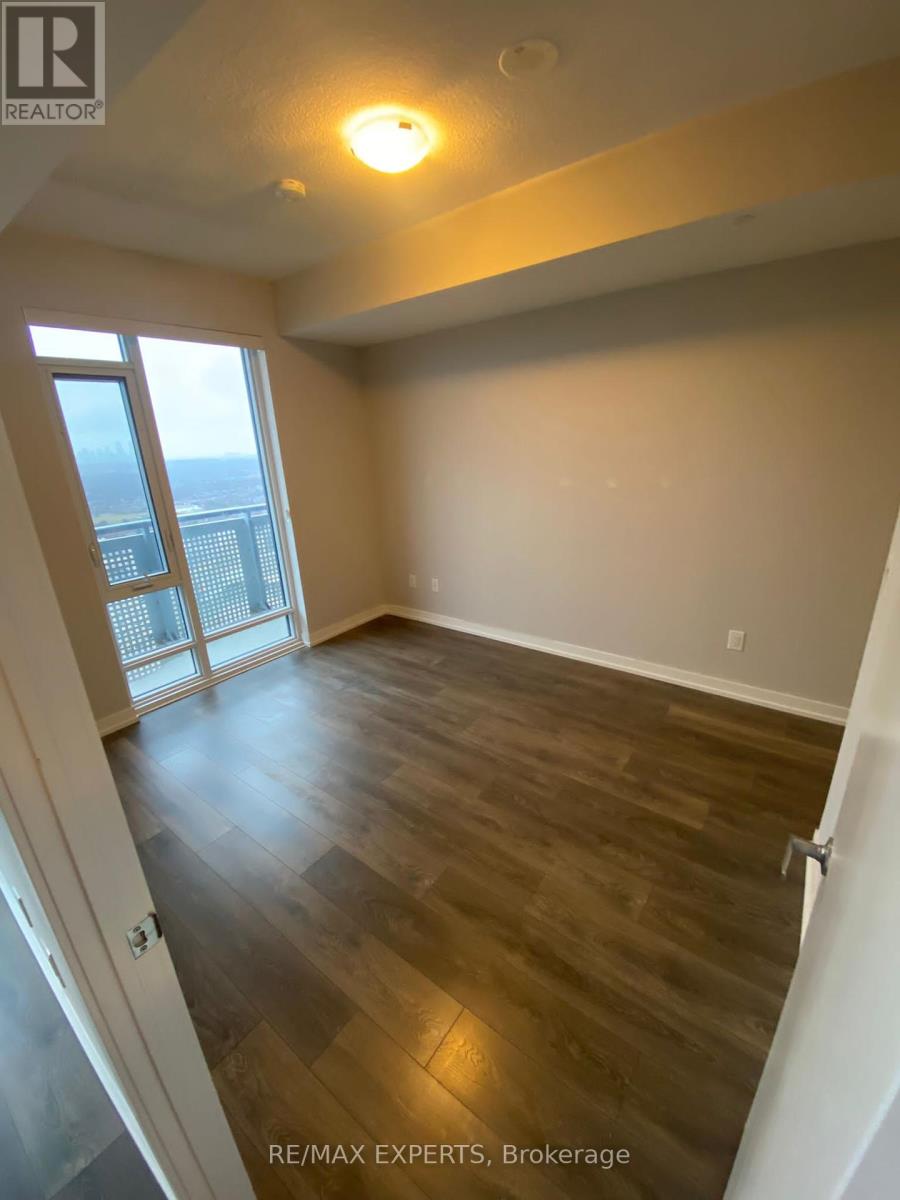 1711 - 2520 Eglinton Avenue W, Mississauga (Central Erin Mills), Ontario  L5M 0Y2 - Photo 22 - W12463398