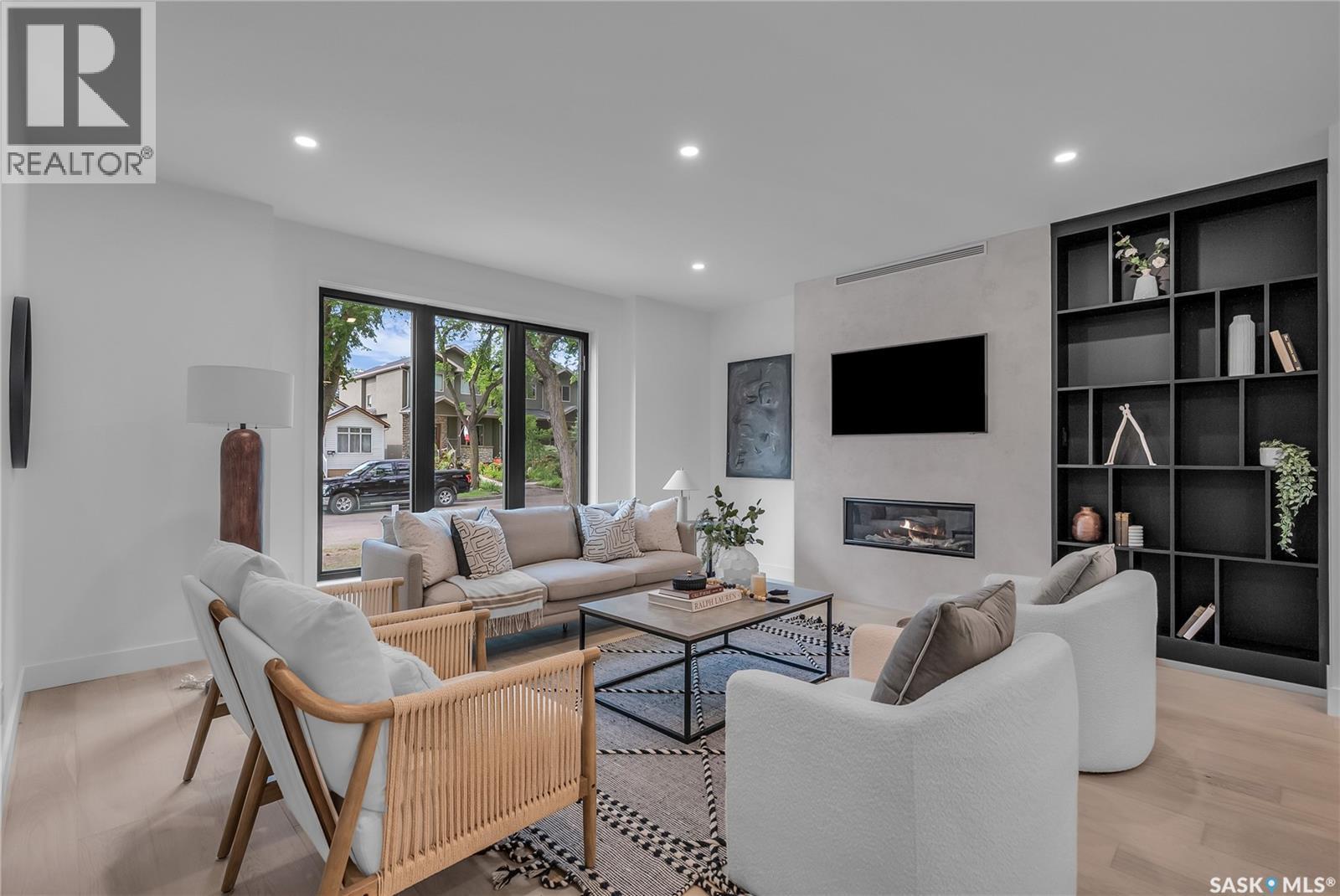 1121 13th Street E, Saskatoon, Saskatchewan  S7H 0C1 - Photo 4 - SK020323