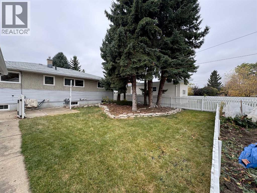 1409 13 Avenue N, Lethbridge, Alberta  T1H 1T3 - Photo 3 - A2264323