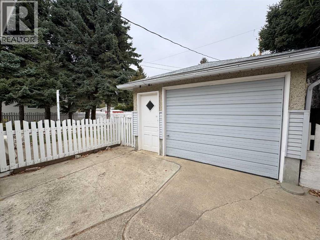 1409 13 Avenue N, Lethbridge, Alberta  T1H 1T3 - Photo 6 - A2264323