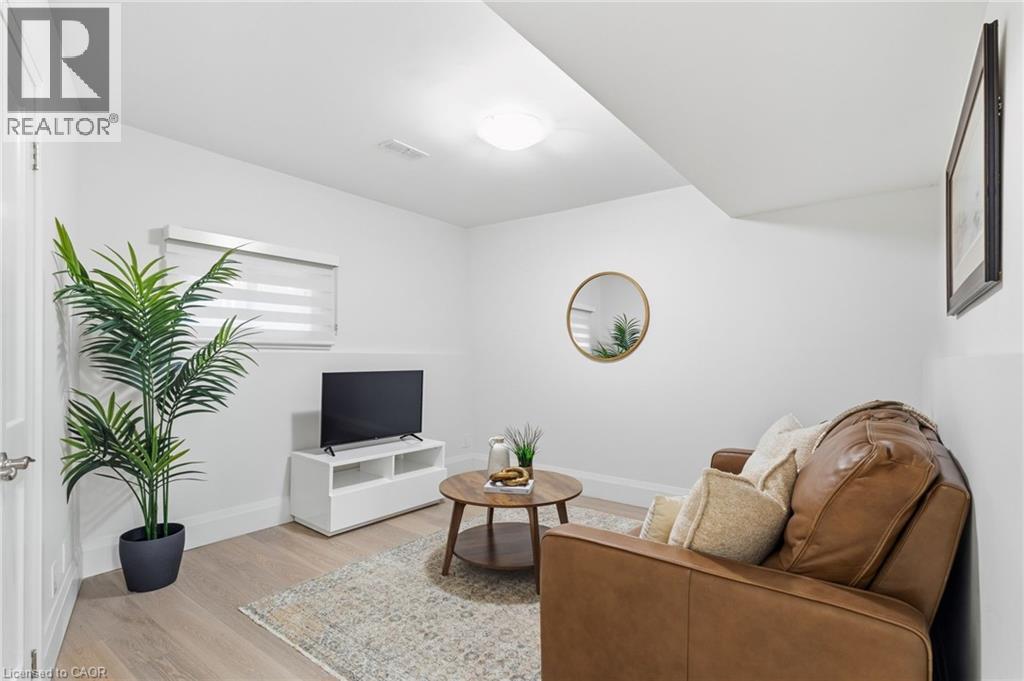 1357 Ontario Street Unit# 23, Burlington, Ontario  L7S 1E9 - Photo 27 - 40778805