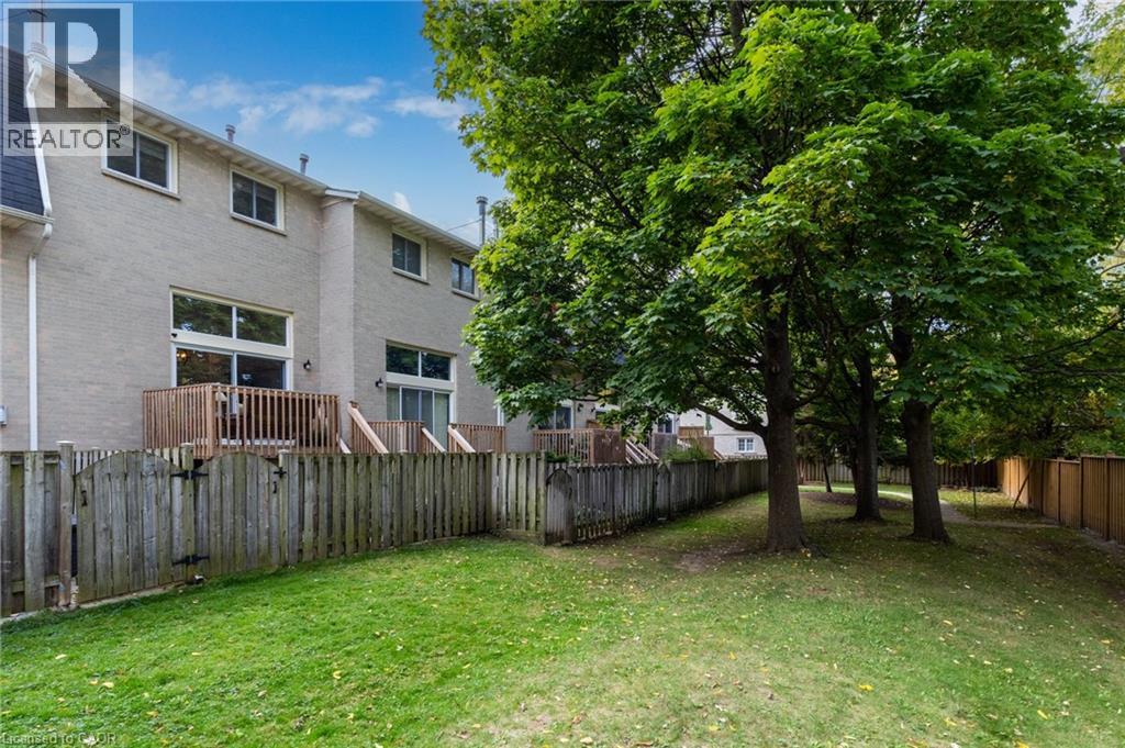 1357 Ontario Street Unit# 23, Burlington, Ontario  L7S 1E9 - Photo 36 - 40778805