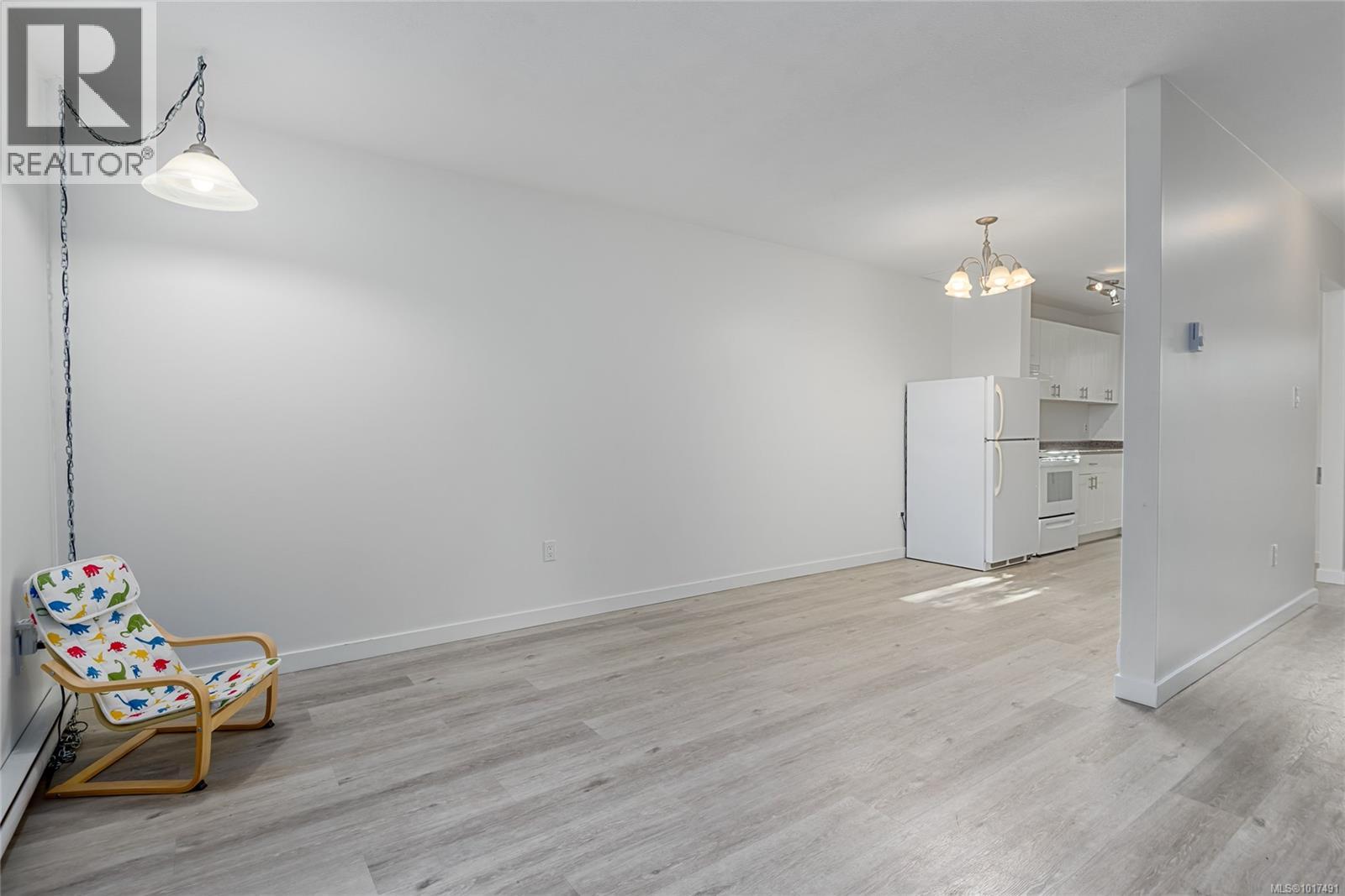 3 951 17th St, Courtenay, British Columbia  V9N 7P8 - Photo 11 - 1017491