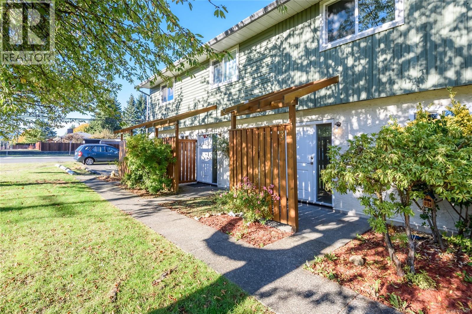 3 951 17th St, Courtenay, British Columbia  V9N 7P8 - Photo 2 - 1017491