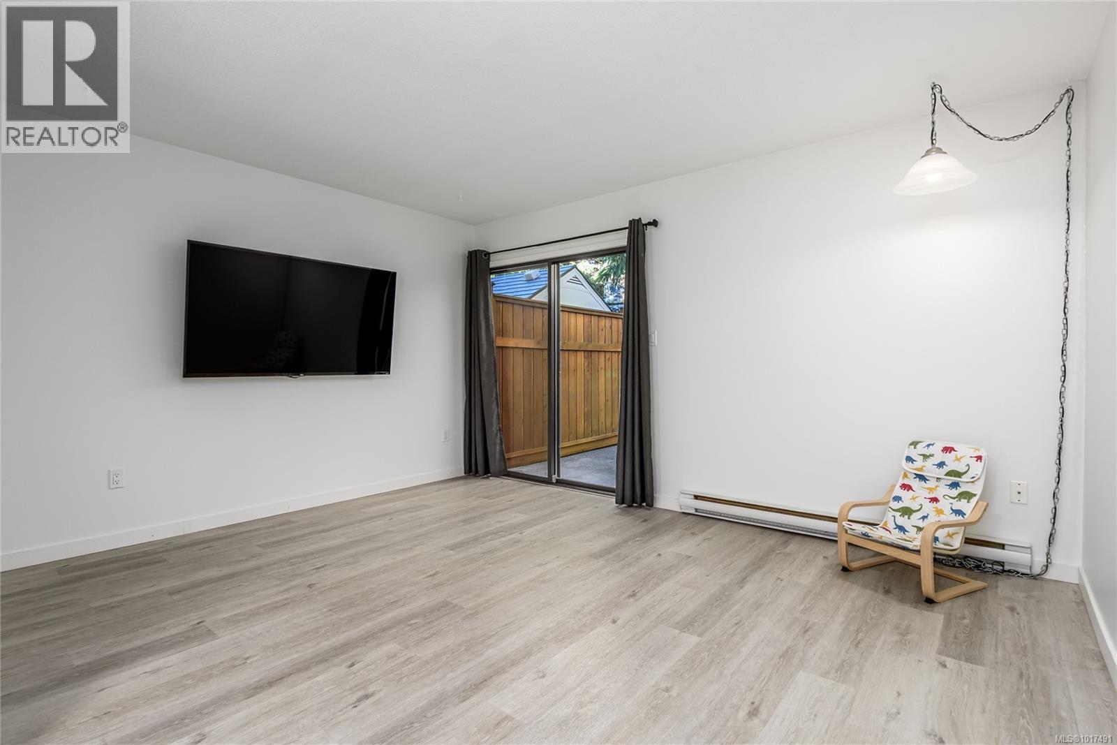 3 951 17th St, Courtenay, British Columbia  V9N 7P8 - Photo 6 - 1017491