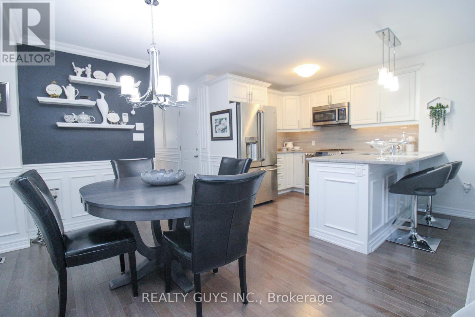 570 Grange Way, Peterborough, Ontario K9H 0G5 - Photo 19 - X12466089