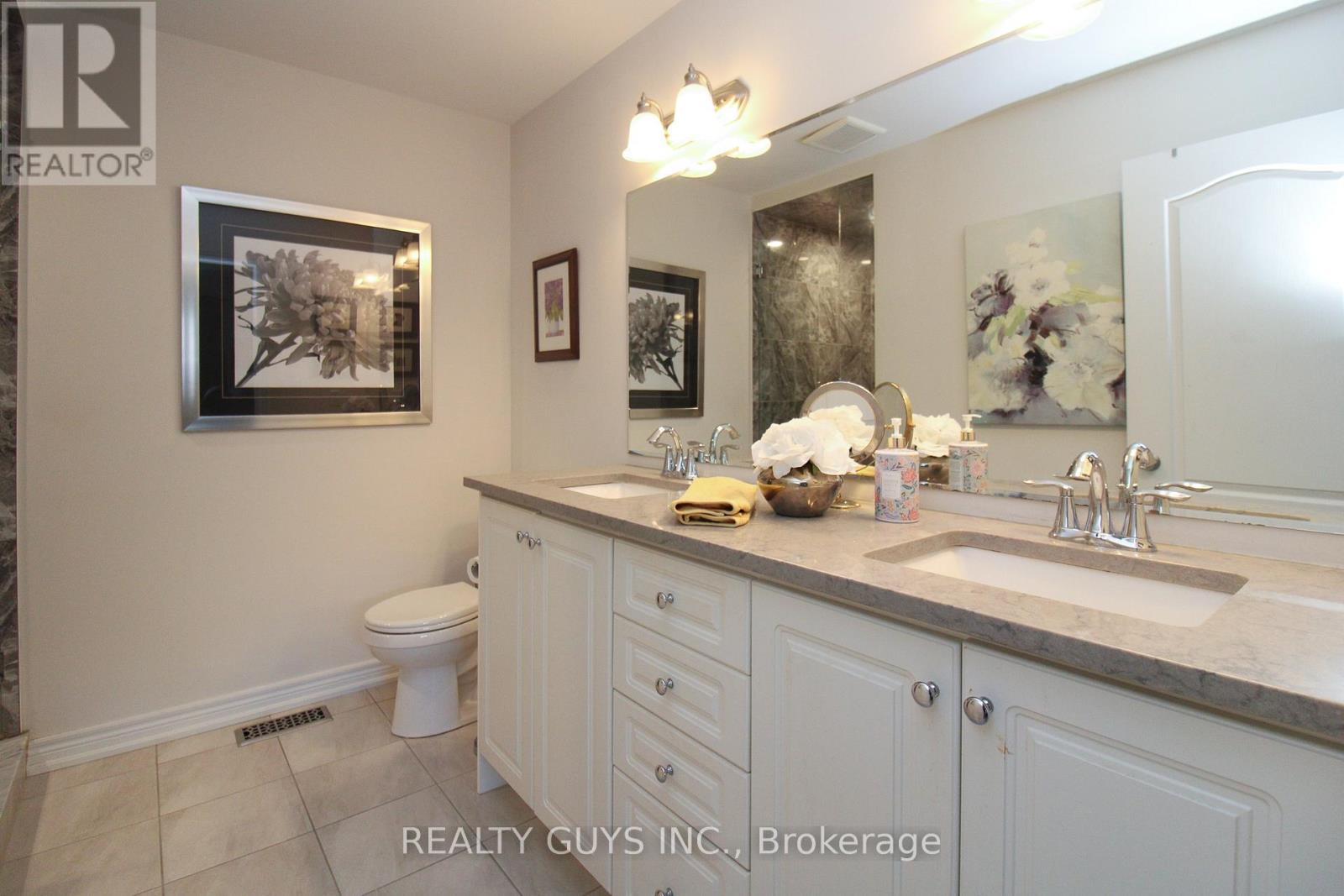 570 Grange Way, Peterborough, Ontario K9H 0G5 - Photo 30 - X12466089