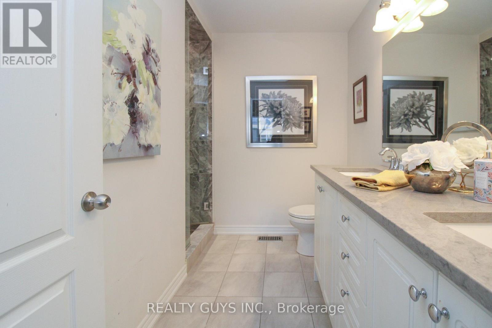 570 Grange Way, Peterborough, Ontario K9H 0G5 - Photo 31 - X12466089