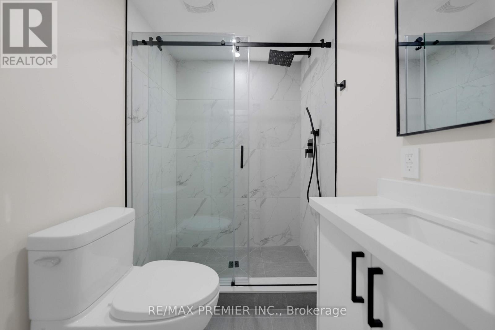 388 Crawford Street, Toronto (Trinity-Bellwoods), Ontario  M6J 2V9 - Photo 35 - C12465878