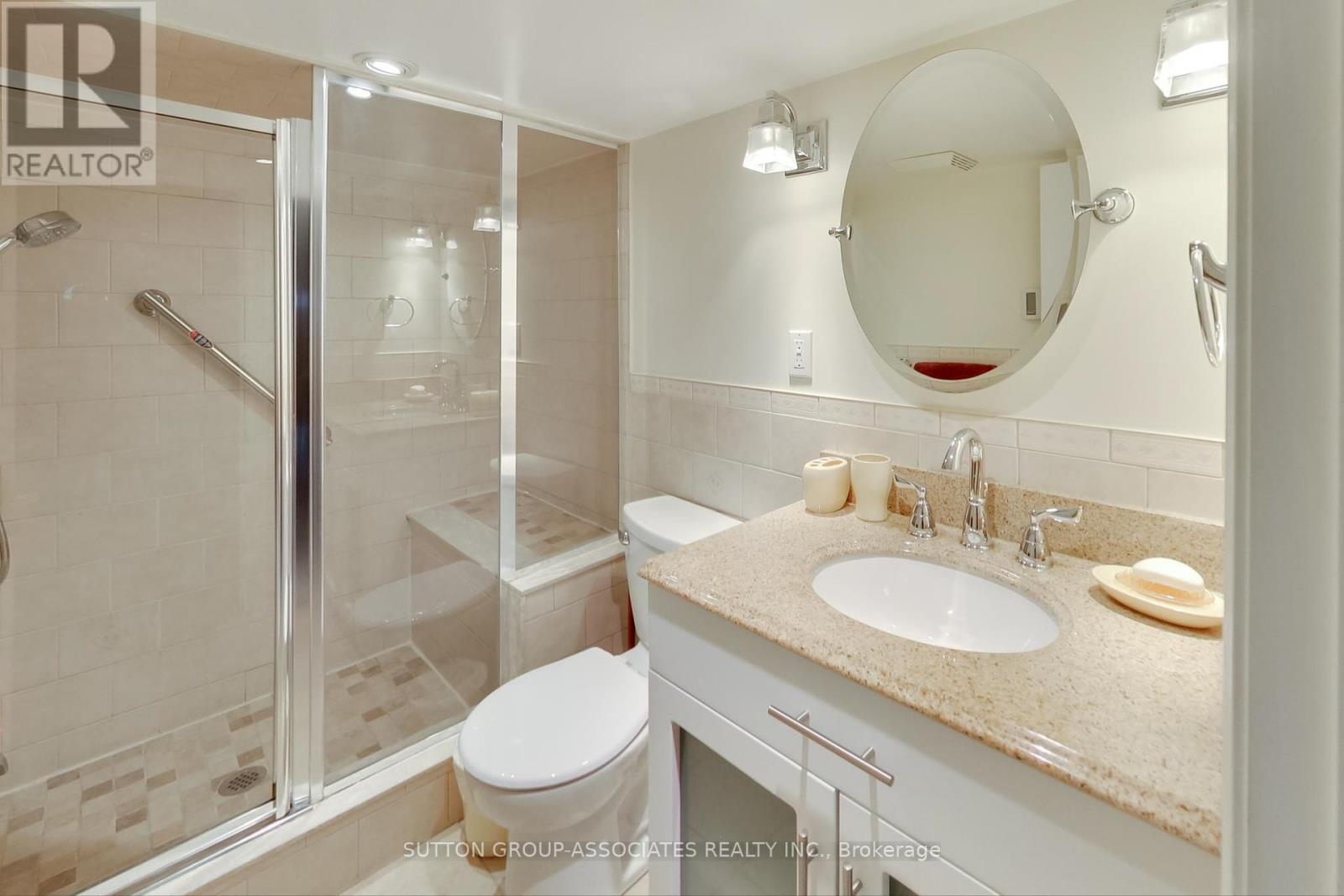 163 Maplewood Avenue, Toronto, Ontario  M6C 1J8 - Photo 32 - C12465891