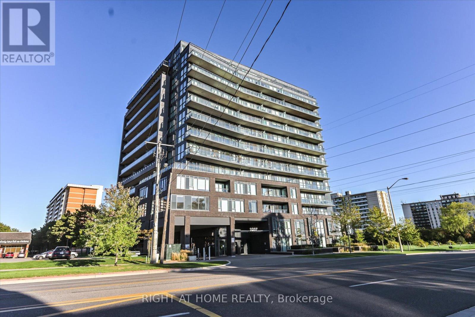 507 - 3237 BAYVIEW AVENUE, Toronto, Ontario