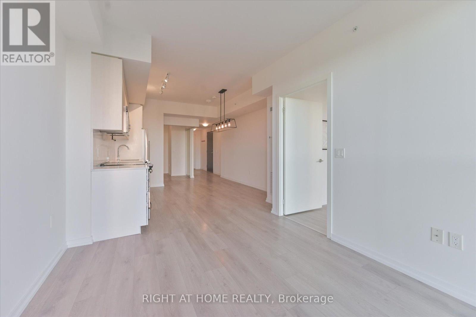 507 - 3237 Bayview Avenue, Toronto, Ontario  M2K 0G1 - Photo 8 - C12465936