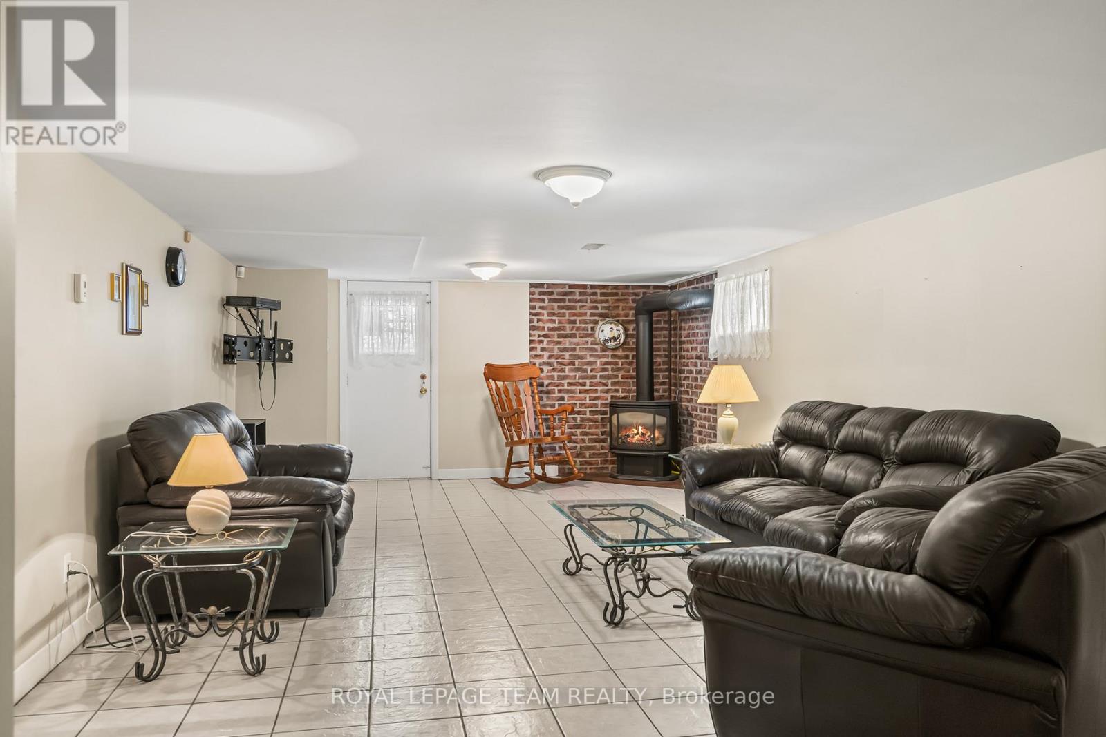 1987 Cochrane Street, Ottawa, Ontario  K1V 7R5 - Photo 24 - X12466069