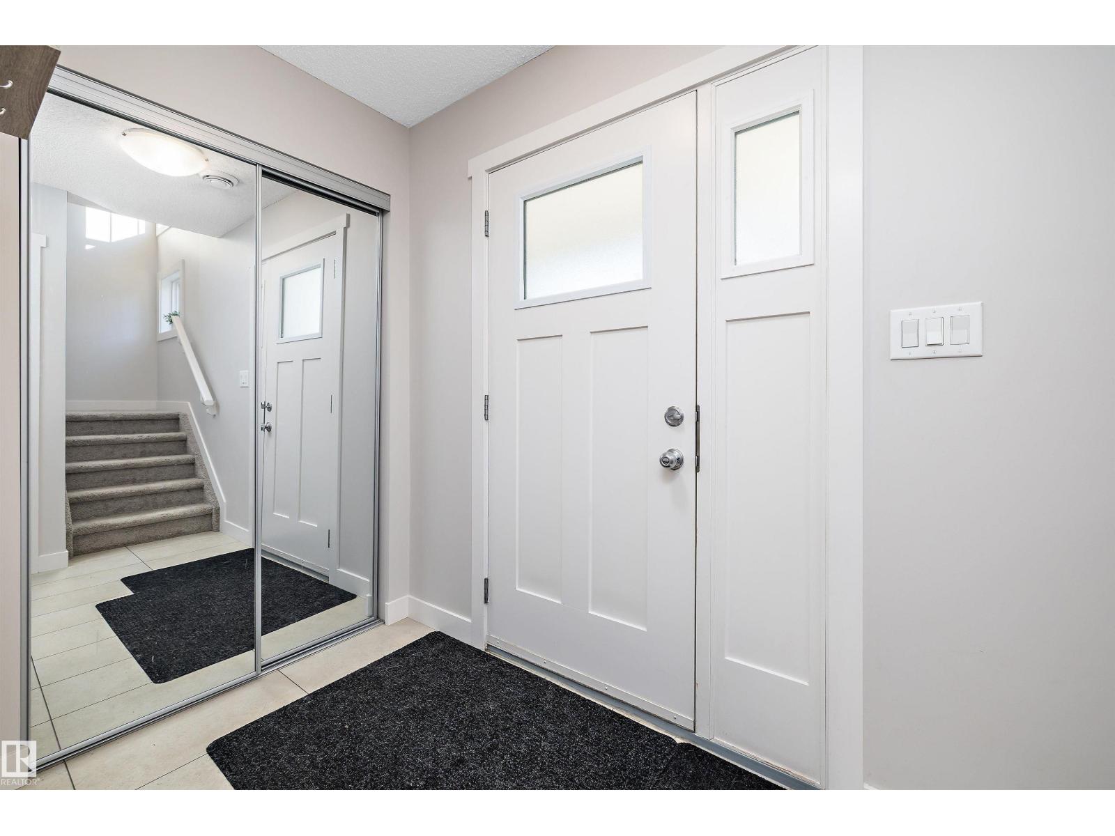 #61 165 Cy Becker Bv Nw, Edmonton, Alberta  T5Y 6M1 - Photo 4 - E4462314
