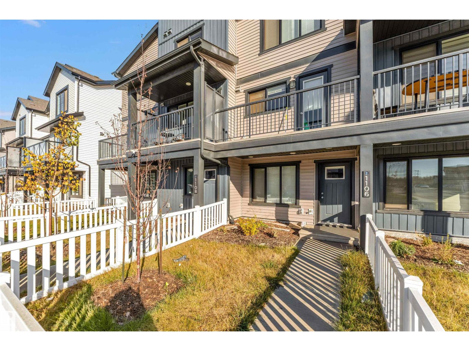 1106 Aster Bv Nw, Edmonton, Alberta  T6T 2V2 - Photo 2 - E4462318