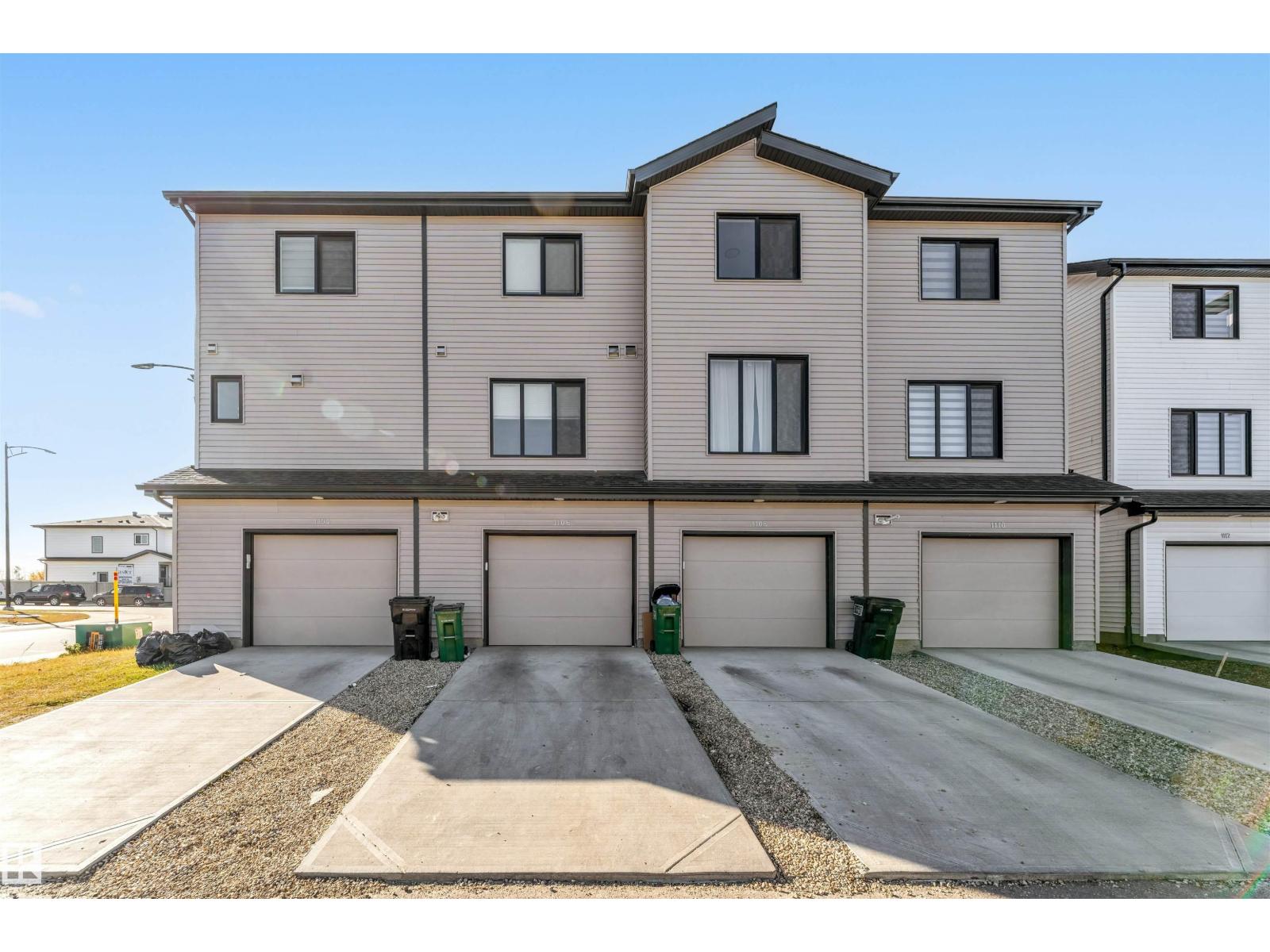 1106 Aster Bv Nw, Edmonton, Alberta  T6T 2V2 - Photo 3 - E4462318